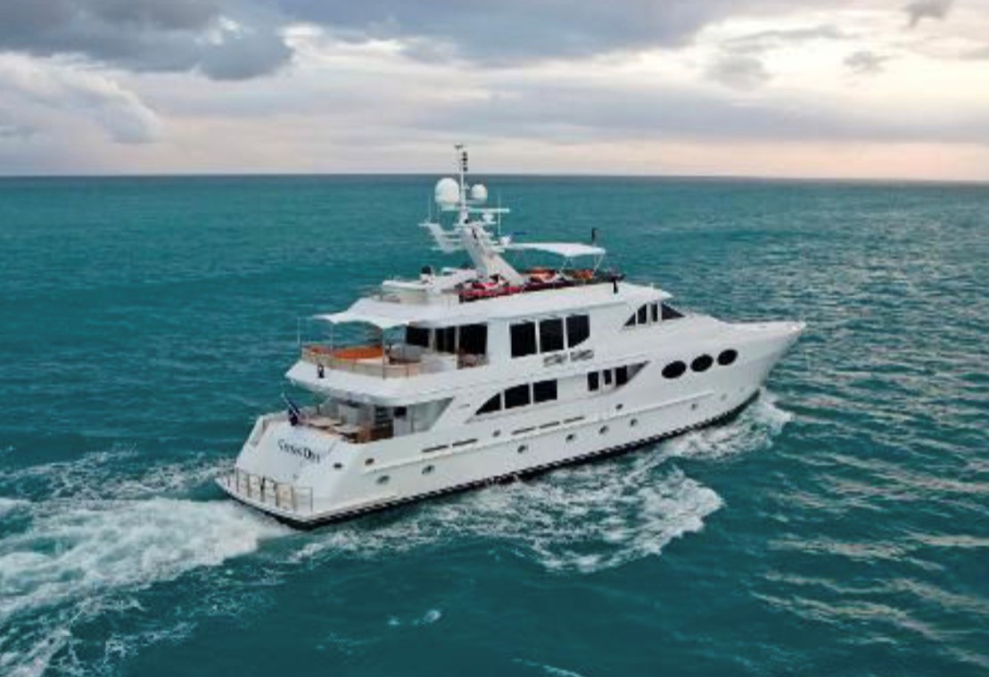 Chosen One Intermarine Motoryacht