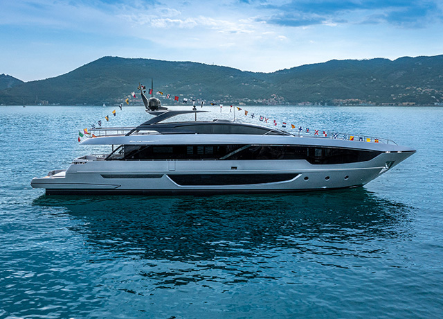 New Riva 102′ Corsaro Super Has Launched