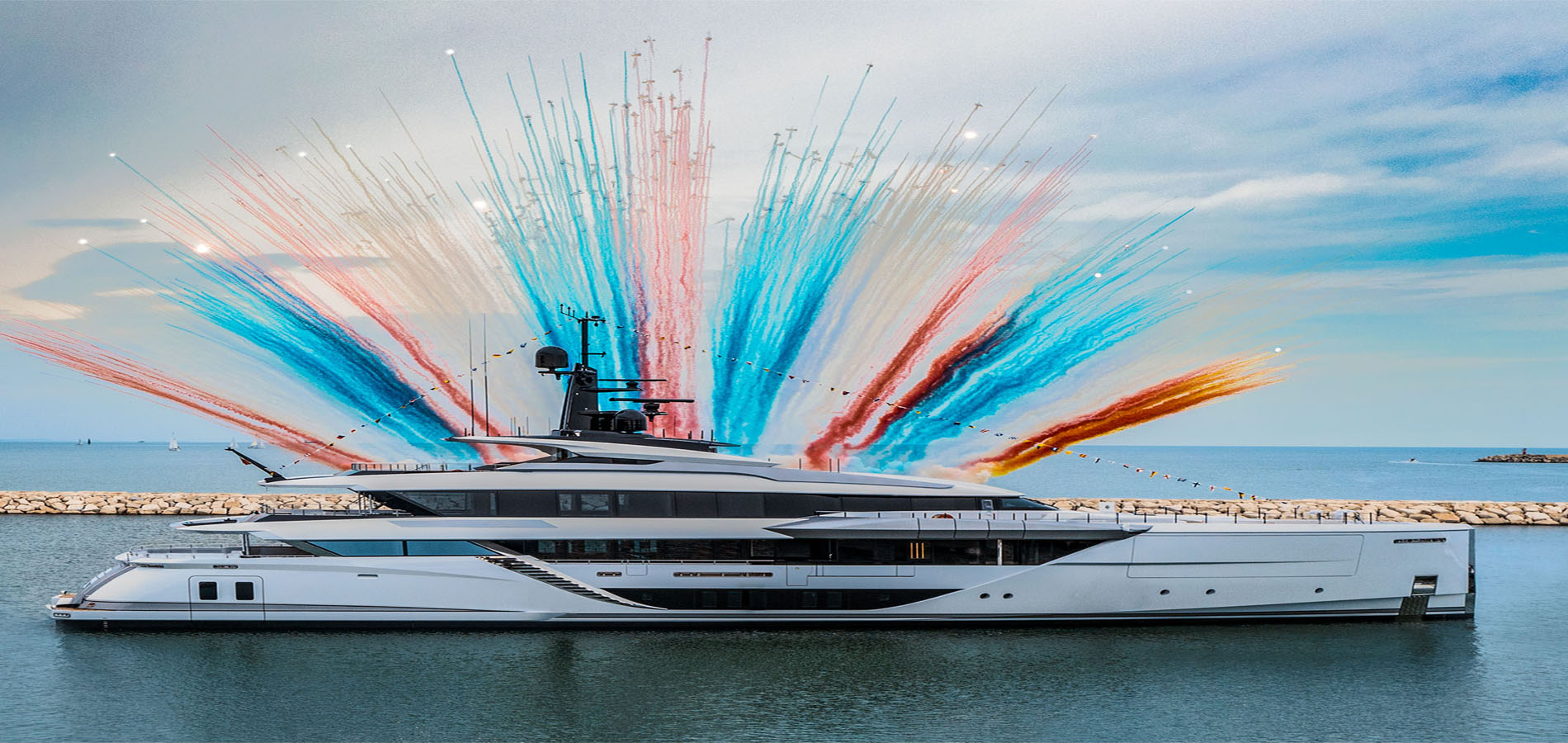 CRN delivers the M/Y 141 superyacht