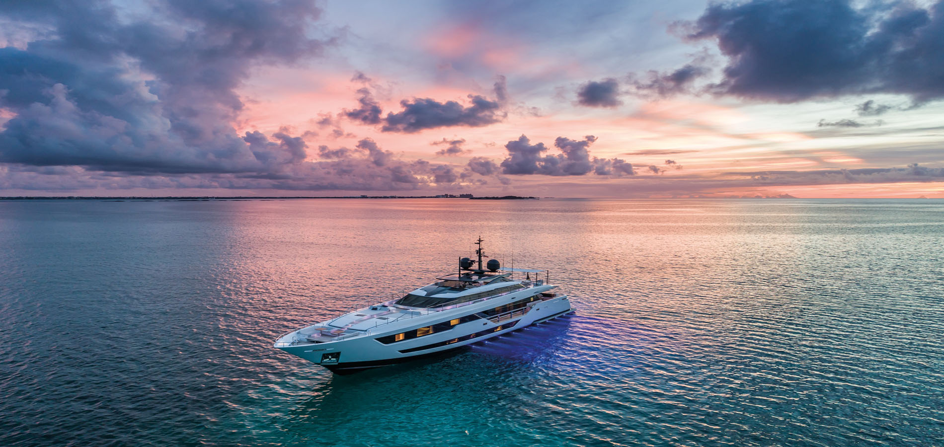 Superyacht Market Snapshot