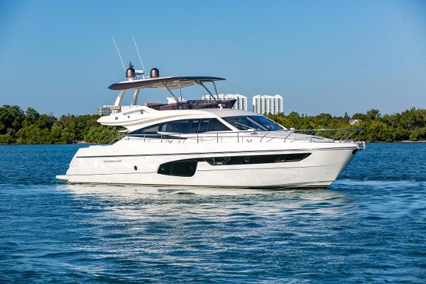 Ferretti Yachts 650 Sold