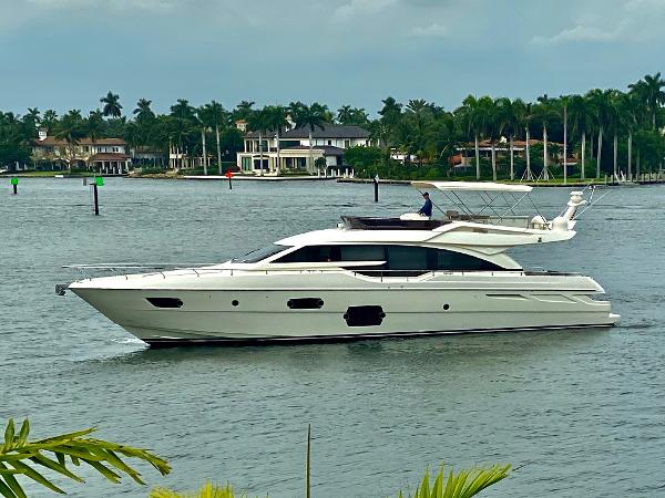 Ferretti Yachts 690 Sold