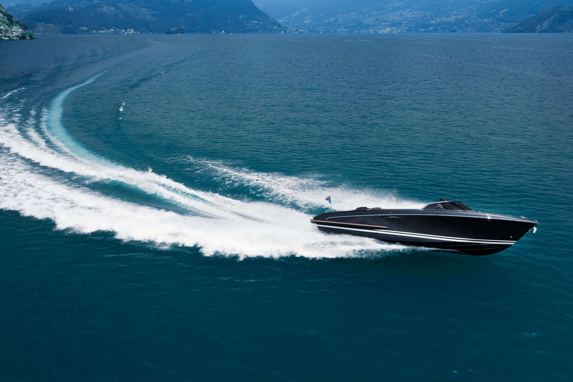 riva-iseo-cruising-5-yacht-for-sale1