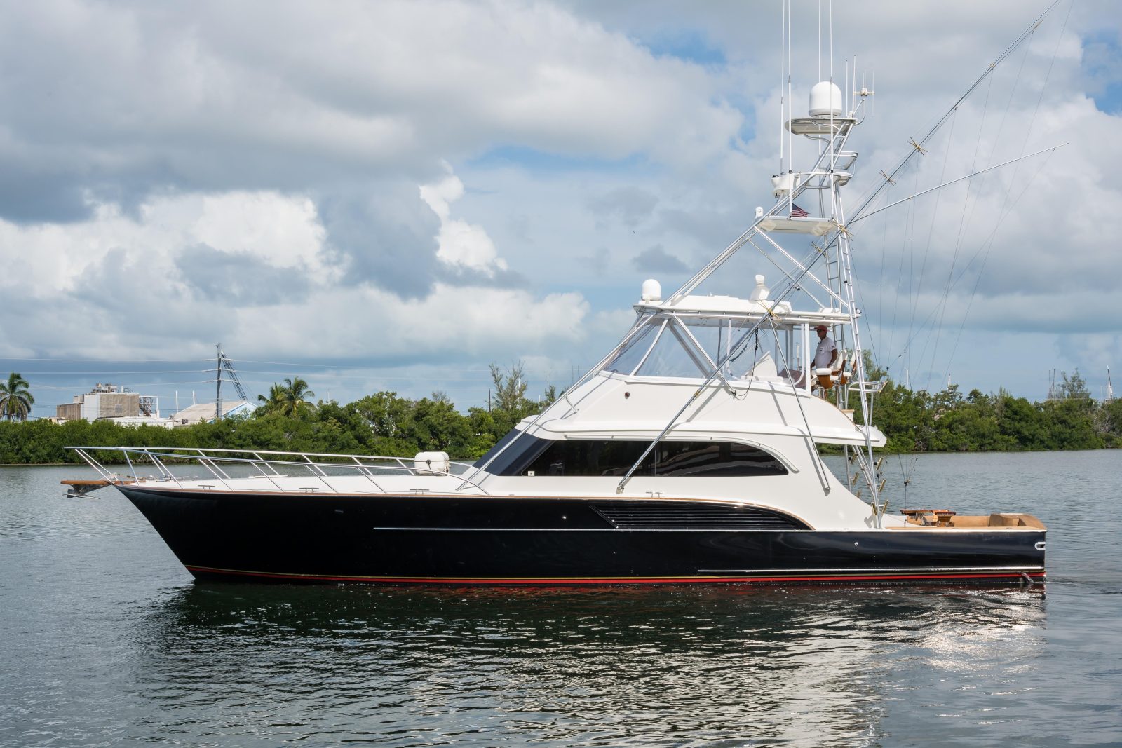 Buddy Davis Yacht cruising the intercoastal waterways.