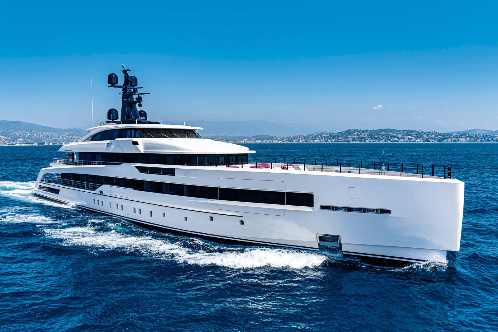 CRN M/Y Rio cruising through clear blue open waters.