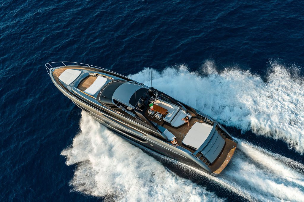 Riva 76 Bahamas Super New